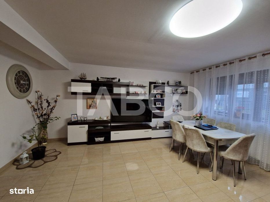 Duplex 6 camere cu terasa curte si 2 locuri de parcare Terezian