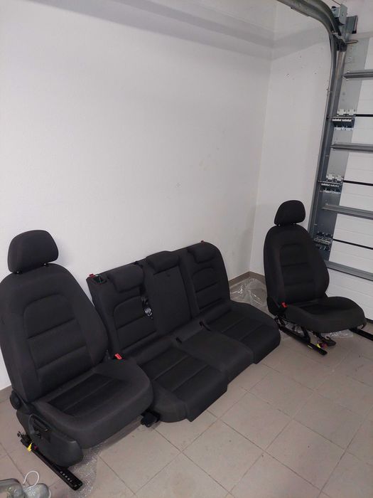 2 scaune + bancheta spate Audi A4 B8 2012