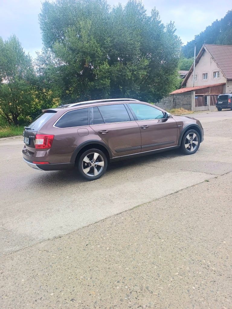 Skoda Octavia Scout 4x4. DSG.2.0 Tdi