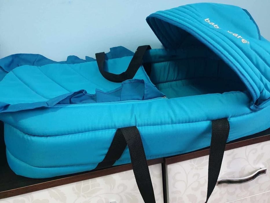 Landou bebeluși cu centuri