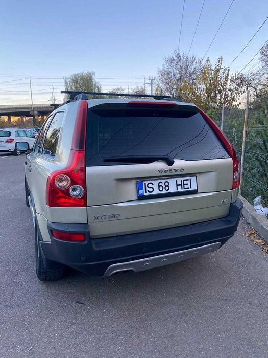 Volvo XC90 Autoutilitara