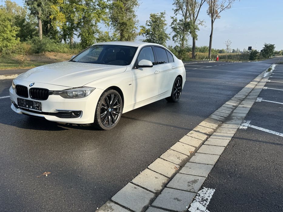 BMW 320d F30 Österreich-Paket Luxury Line