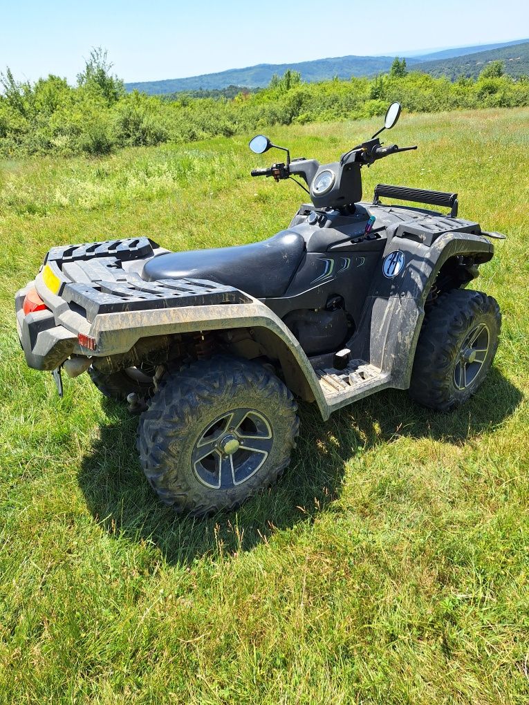 Vând atv can am 400