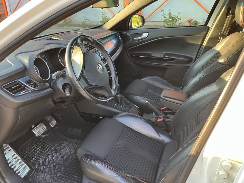 Alfa Romeo Giulietta Quadrifoglio 2.0 JTDM 170 CP