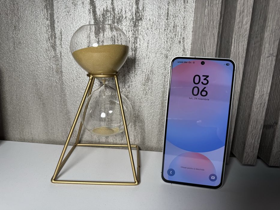 Samsung S24FE 256GB Garantie Universul Telefoanelor