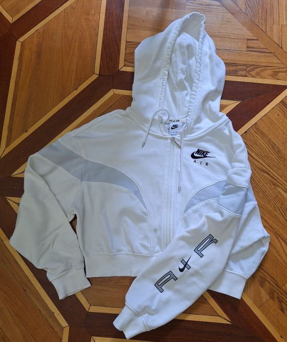 Толстовка  От Nike оригинал на размер S