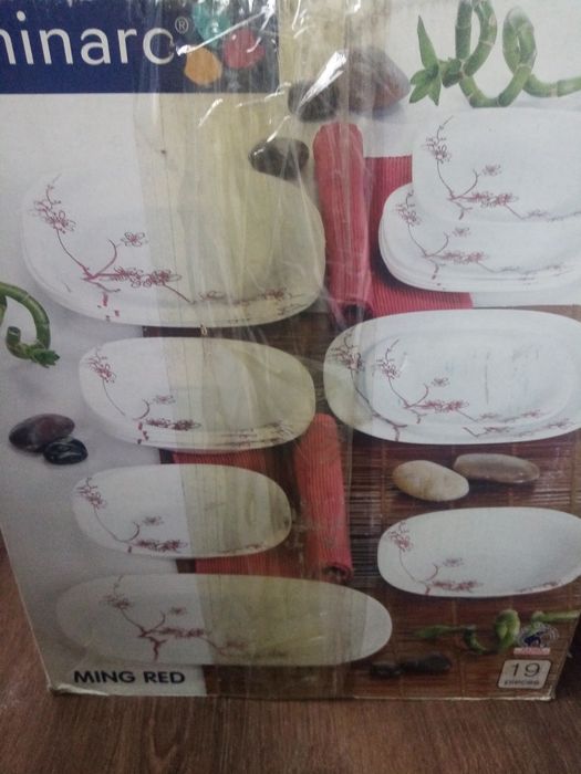 Отдам набор посуды за 3000т