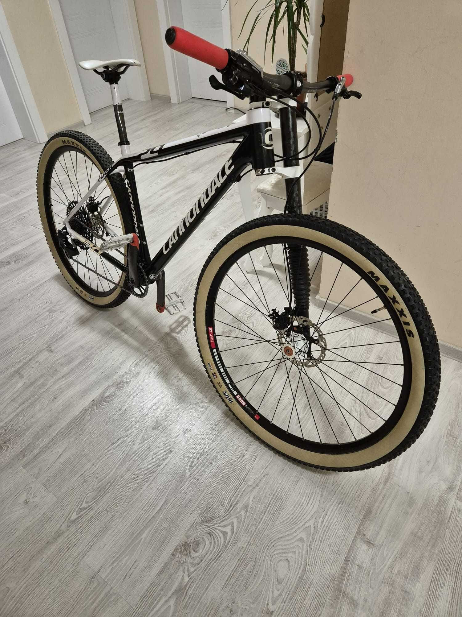 CANNONDALE carbon,furca Lefty carbon, 9kg, roti 29, 12 viteze SRAM GX