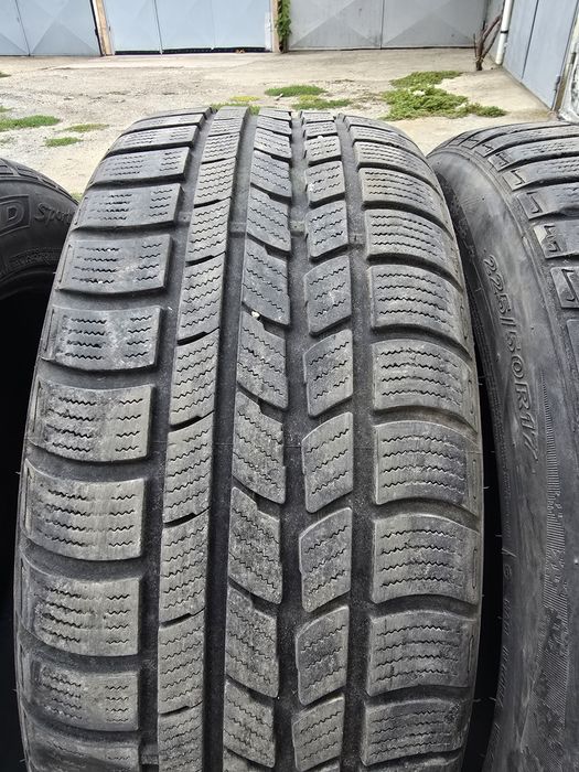 4бр. Зимни гуми Nexen 225/50/17
