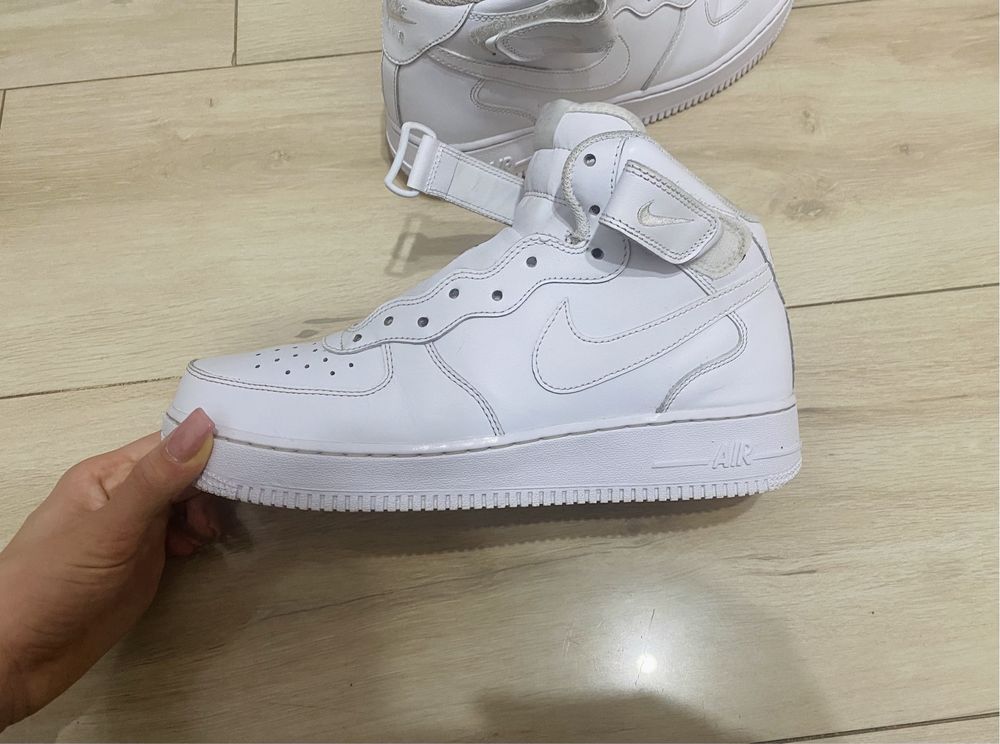 Air force 1 mid 43
