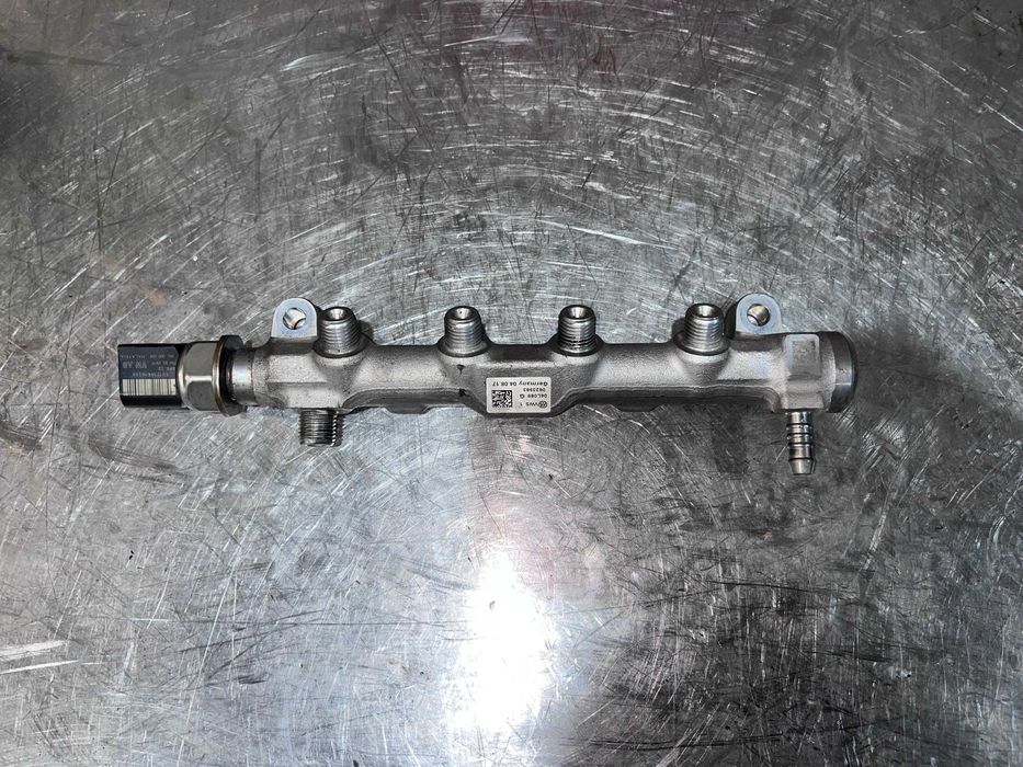 Rampa injectoare Audi A4 A5 Q5 2.0L DET