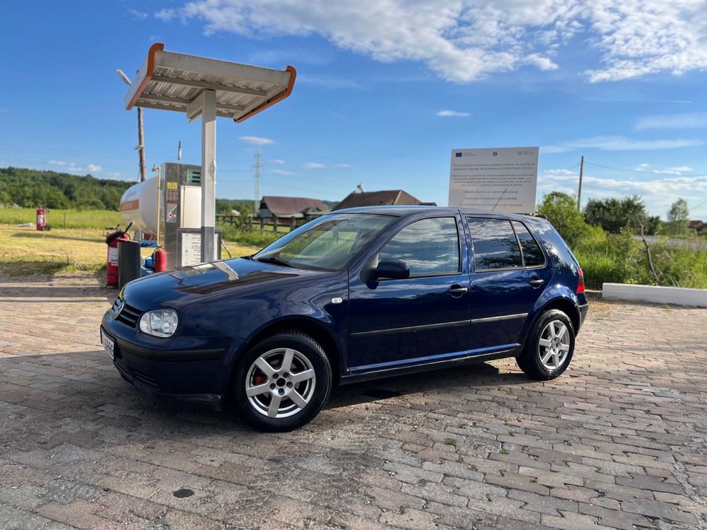 Vand Golf 4  sau schimb