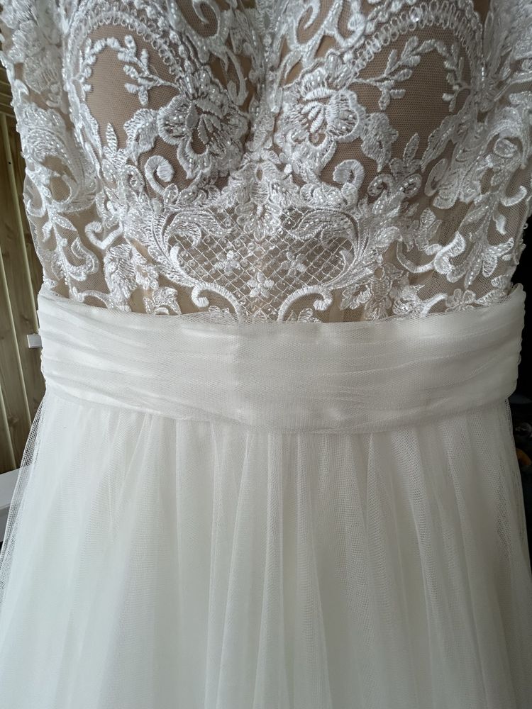 Vand rochie de mireasa
