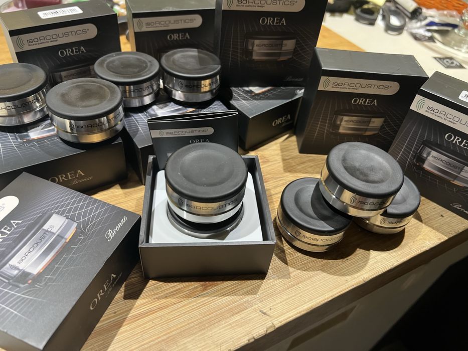 Изолатори IsoAcoustics OREA BRONZE