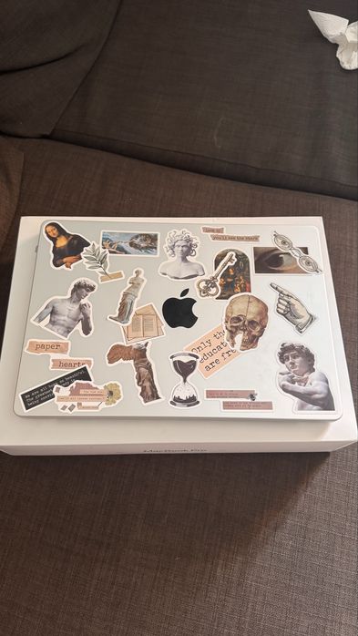 Macbook Pro 14” M1 Pro 1TB 16Gb Ram