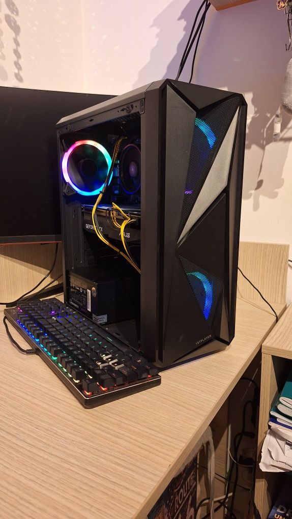 PC gaming RTX 2080/ Ryzen 7 3700x/ 16Gb DDR4
