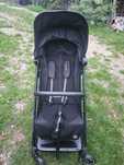 Cărucior sport Cybex Beezy și Scoică Cybex Cloud T i-size.