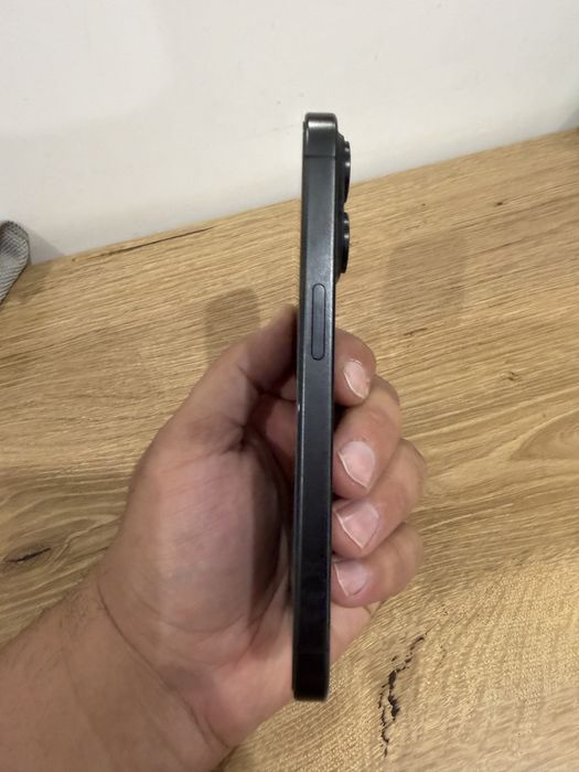 Iphone 15 Pro 128 гигабайта