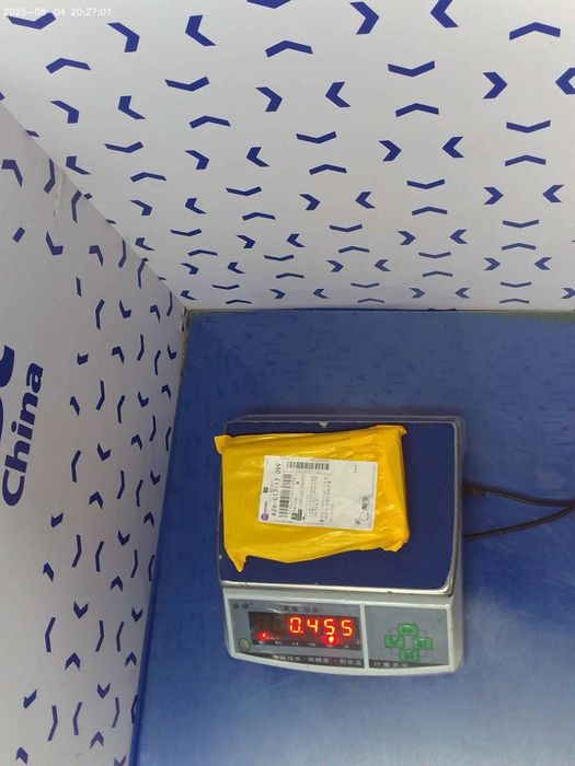 Современный повербанк ёмкостью 30000мАч powerbank poverbank povrbank