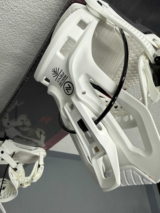 placa noua snowboard nitro team pro wide L162cm