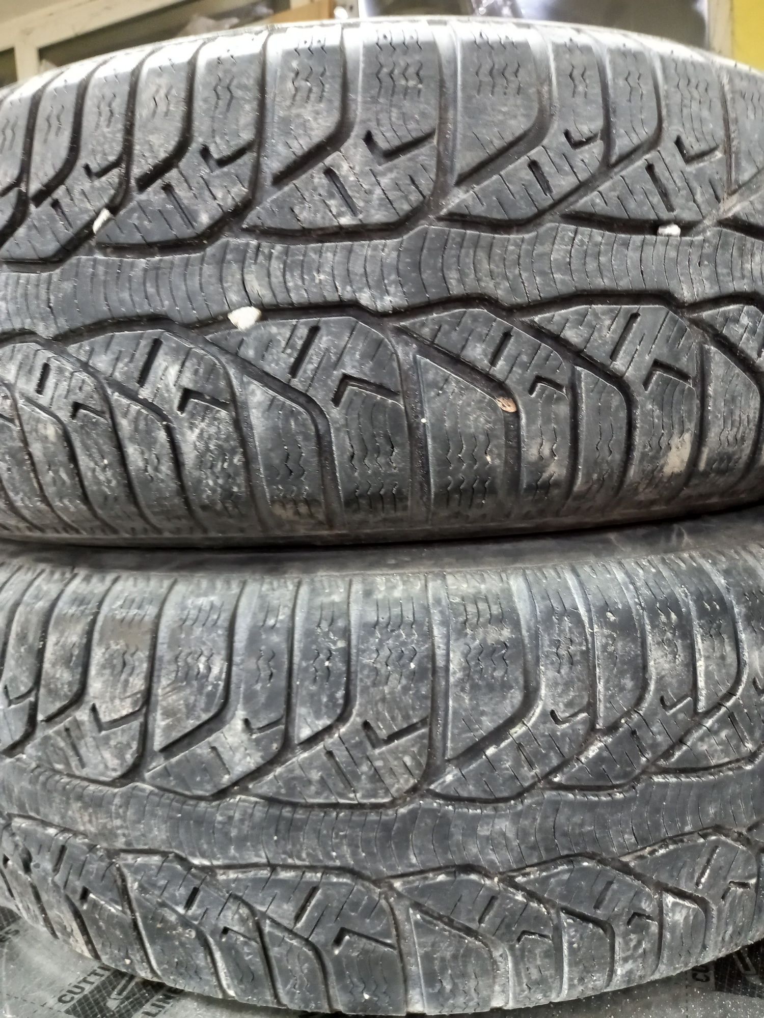 Зимни гуми 185/65R15