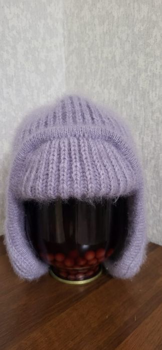 Продам вязанную шапку