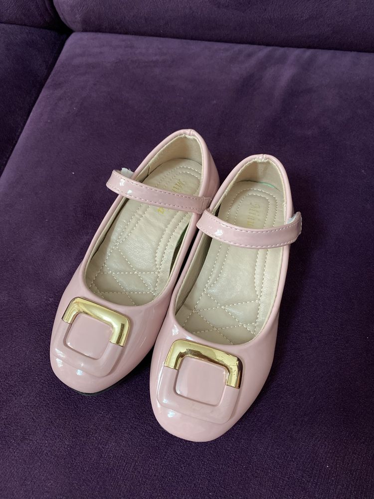 Pantofi roz fetita marime 31