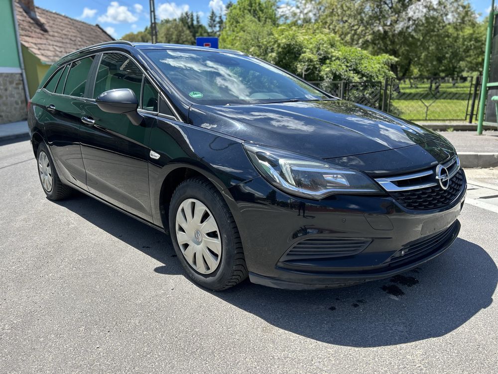 Opel Astra sport tourer+ 2017