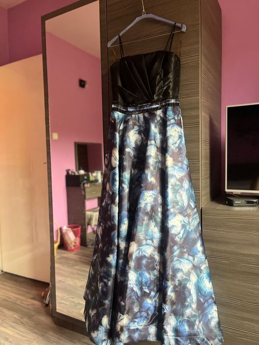 Официална рокля RUMINA