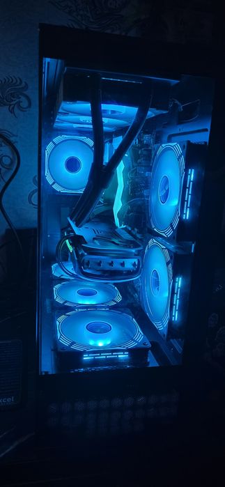 Готовая сборка ,красивая топ сборка для игр  на am5 7800x3d