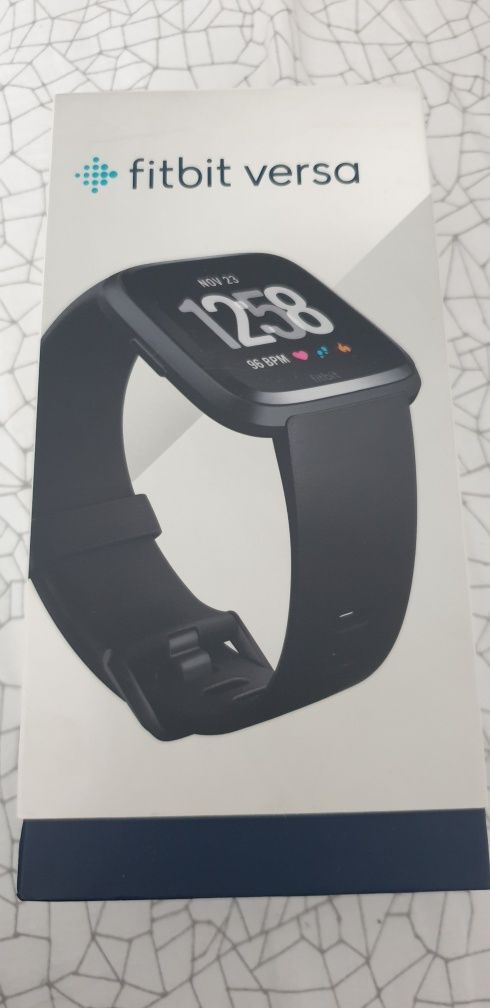 Ceas Smartwatch Fitbit Versa Nou.