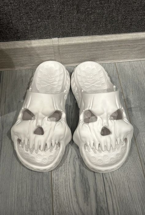 Новые шлепки "Черепушки" (унисекс)