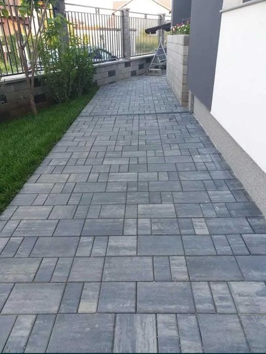 Montez pavaj rigole bordura sparg placi din beton