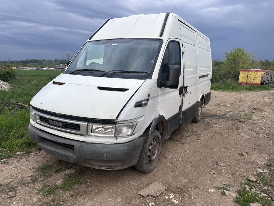 Iveco Daily 35-S12 2.3HPI НА ЧАСТИ