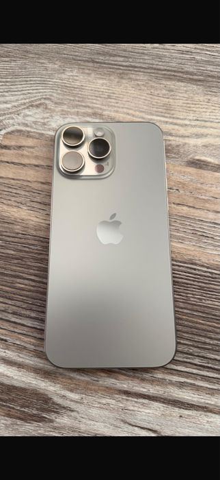 iPhone 16 Pro Max – 256 GB – eSIM