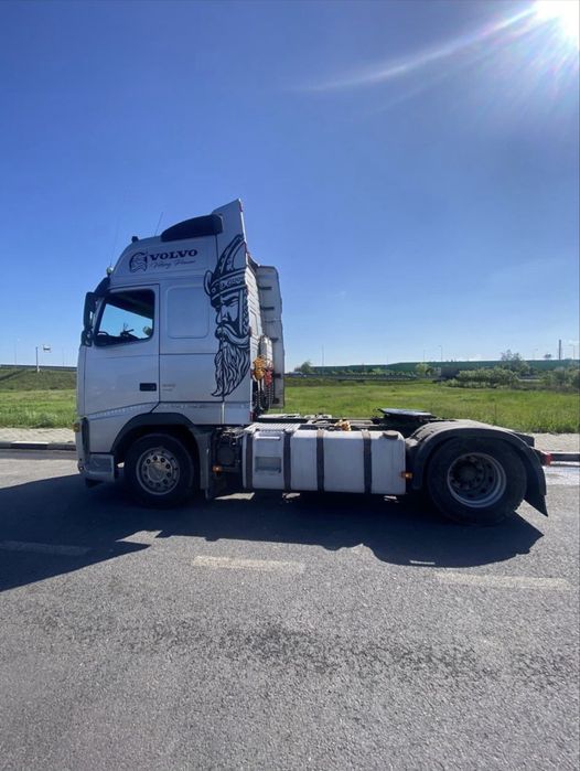 Volvo FH 440 cap tractor