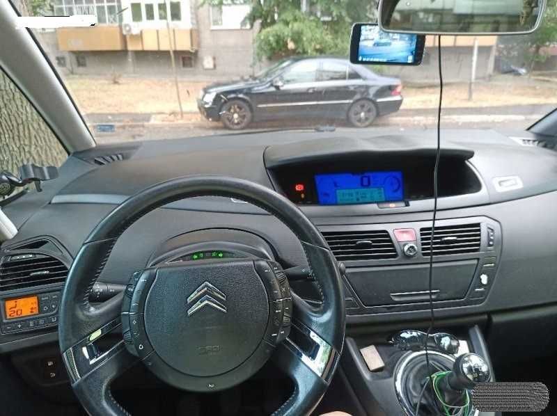 2009,Citroen C4 GRAND Picasso,6+1 м./ръчка,ван,комби + ВИНЕТКА