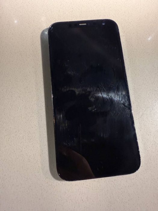 Айфон 12 про макс 76%