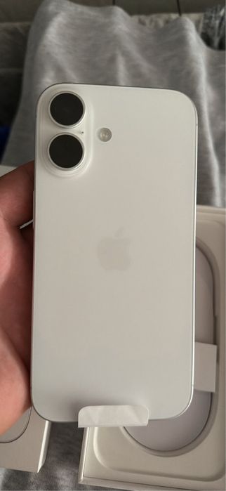Iphone 16 128gb