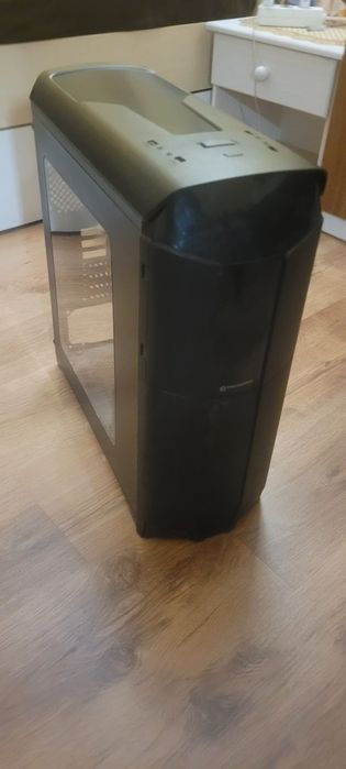Carcasa PC thermaltake versa n26