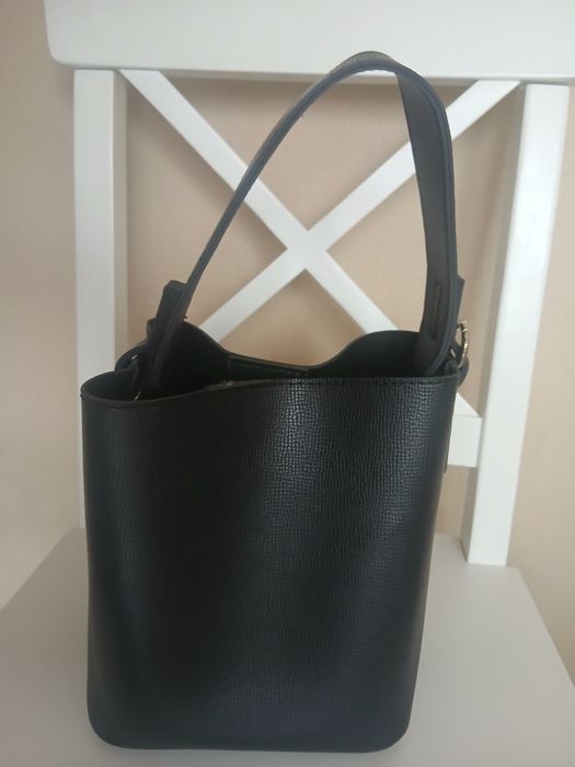 Стилна чанта в черно