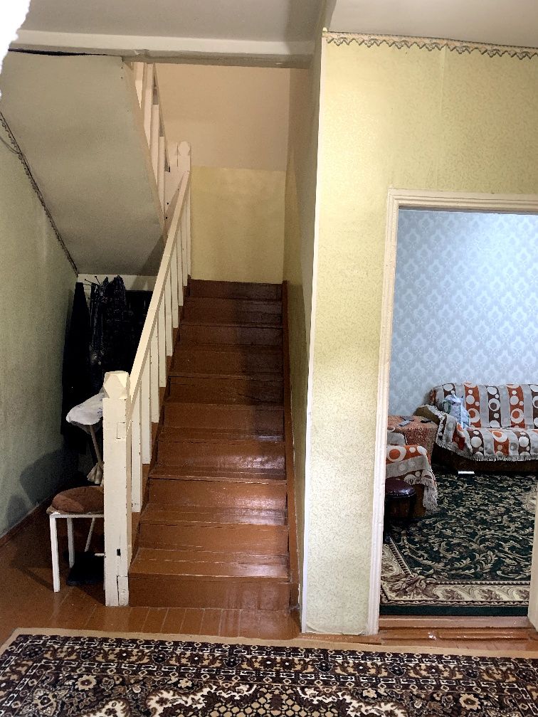 Продам двухэтажный коттедж. Сотилади 2этажлик коттедж