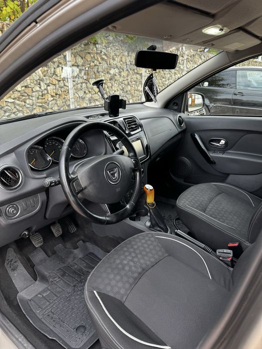 Dacia Logan 2016 Navigatie/Clima/Pilot Automat
