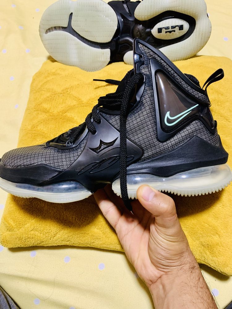 pantofi Nike Lebron 19   42