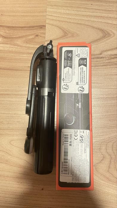 Селфи стик със осветление BLACK FRİDAY