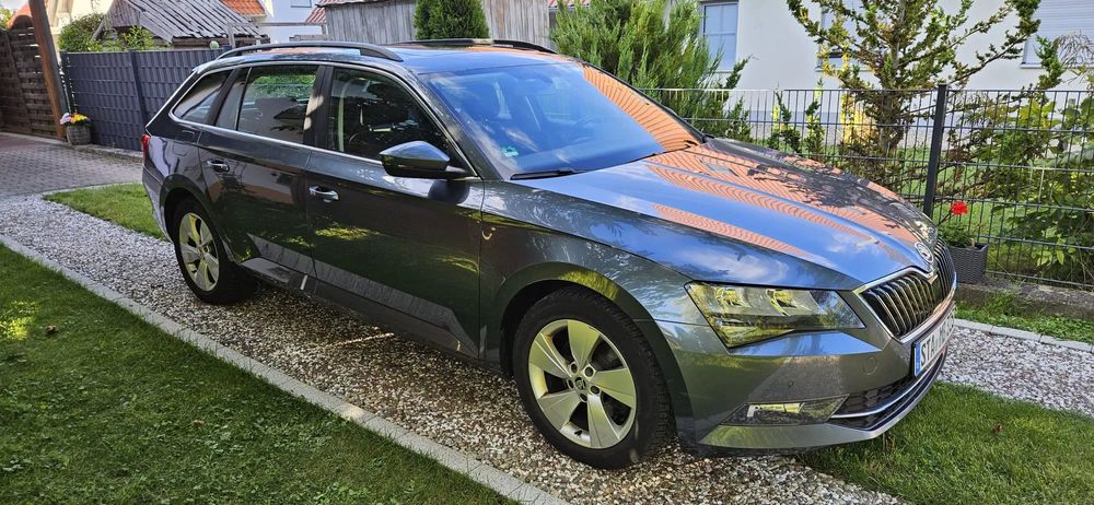 Skoda Superb Skoda Superb 2.0 TDI 190 CP – Panorama | Cârlig | Turbo & TÜV nou