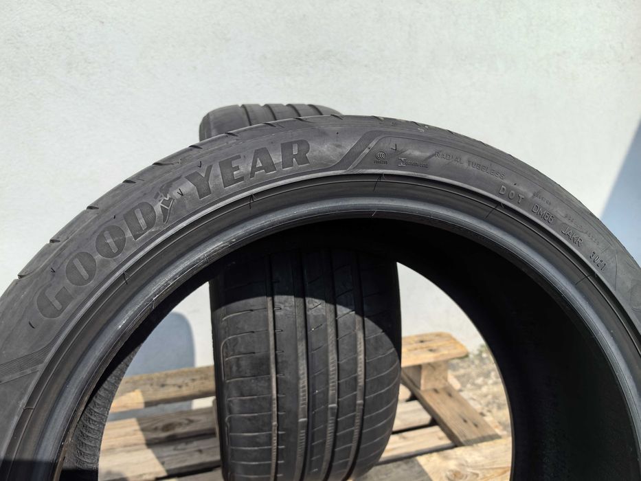 245/40/19 Гудиър ДОТ 2021 г