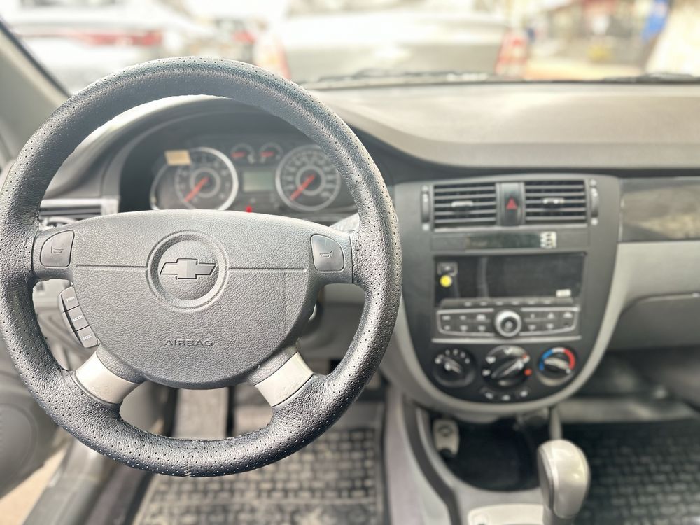 Продаю Gentra Elegant 1.5 (Lacetti)