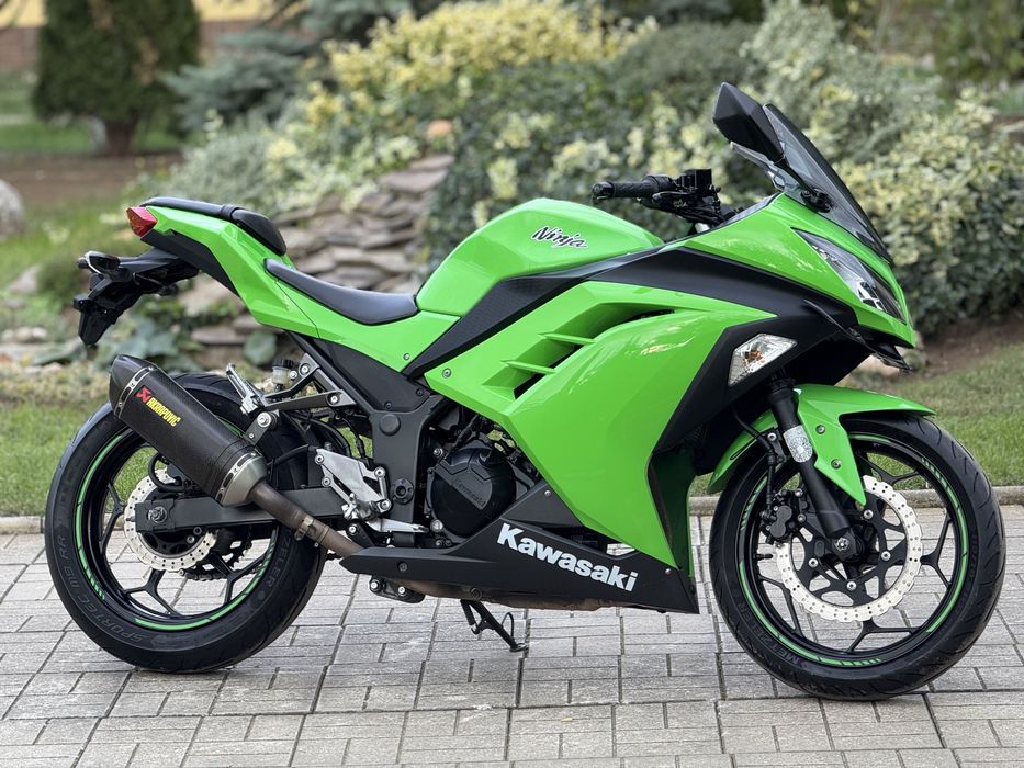 Kawasaki Ninja 300 Akrapovic A2/A~IMPECABIL!~(nu 250 400 650 yamaha)