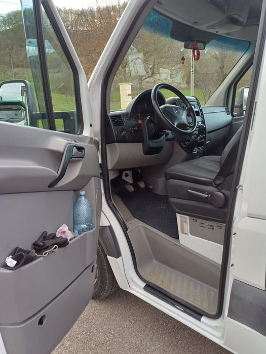 Mercedes Sprinter 419 519 3.0 v6 e5 2011 bena basculabila italia TOP